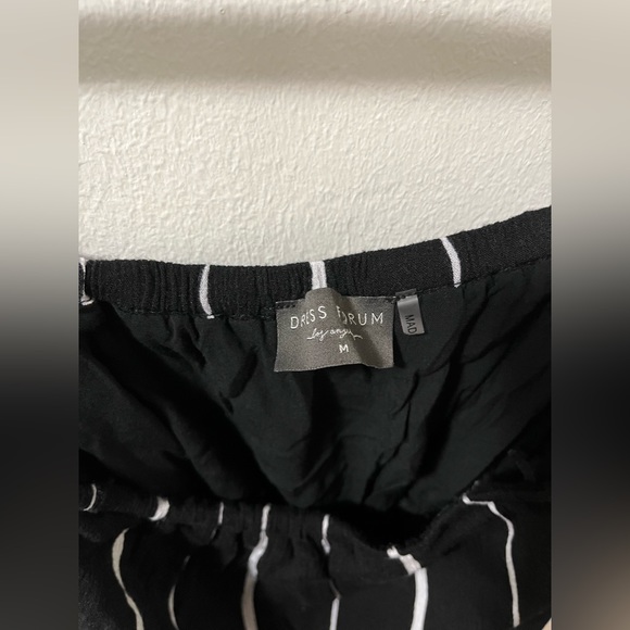 Mendocino Romper with belt - Picture 2 of 5